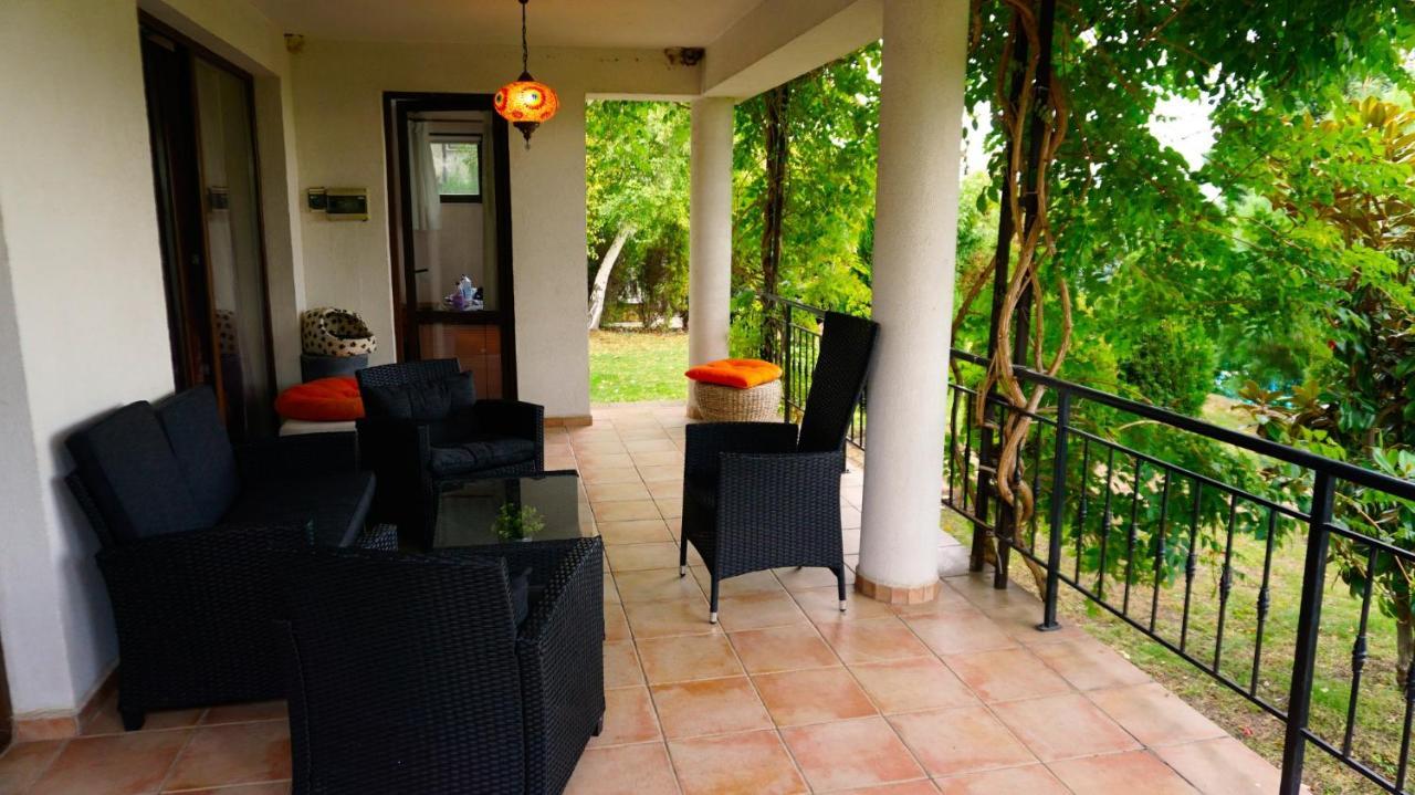 Вила Афина - Villa Afina Балчик Экстерьер фото